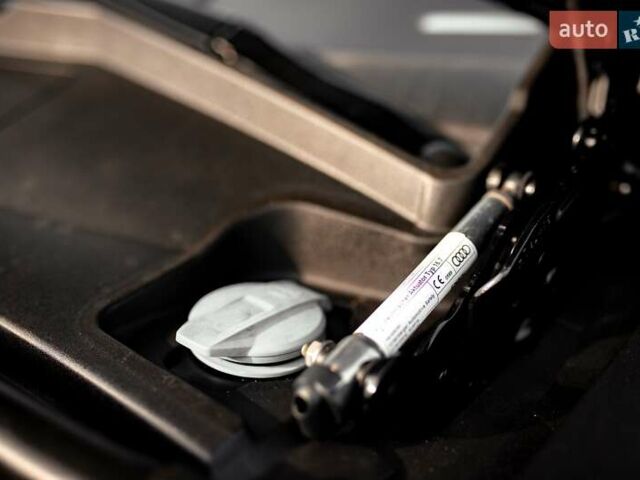 Черный Ауди Ку 7, объемом двигателя 3 л и пробегом 99 тыс. км за 45000 $, фото 32 на Automoto.ua