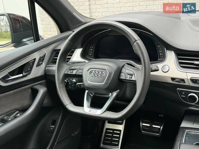 Ауди Ку 7 2017 в Ровно на Automoto.ua Черный Ауди Ку 7, объемом двигателя 2.97 л и пробегом 99 тыс. км за 40999 $, фото 82 на Automoto.ua