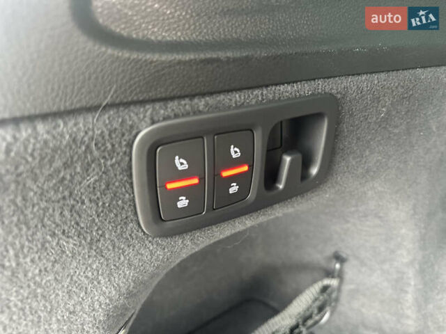 Черный Ауди Ку 7, объемом двигателя 3 л и пробегом 126 тыс. км за 27900 $, фото 25 на Automoto.ua