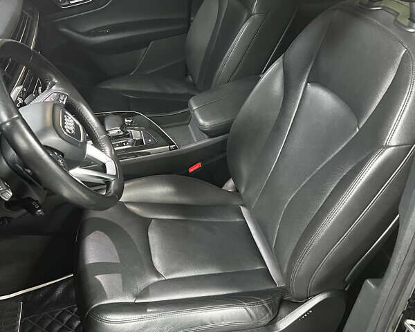 Чорний Ауді Ку 7, об'ємом двигуна 3 л та пробігом 232 тис. км за 22500 $, фото 10 на Automoto.ua