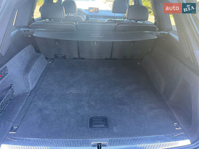 Ауди Ку 7 2017 в Тернополе на Automoto.ua Черный Ауди Ку 7, объемом двигателя 2.97 л и пробегом 139 тыс. км за 41500 $, фото 18 на Automoto.ua