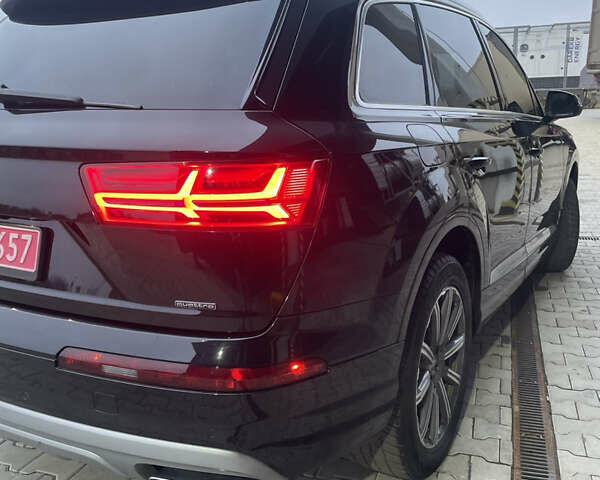 Черный Ауди Ку 7, объемом двигателя 2 л и пробегом 299 тыс. км за 21999 $, фото 13 на Automoto.ua