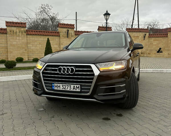 Черный Ауди Ку 7, объемом двигателя 3 л и пробегом 165 тыс. км за 27000 $, фото 1 на Automoto.ua