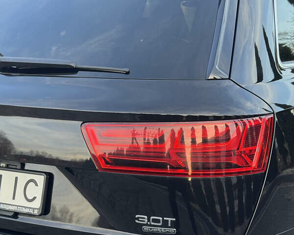 Чорний Ауді Ку 7, об'ємом двигуна 3 л та пробігом 215 тис. км за 22399 $, фото 17 на Automoto.ua