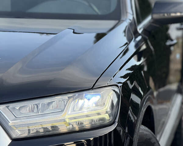 Чорний Ауді Ку 7, об'ємом двигуна 3 л та пробігом 215 тис. км за 22399 $, фото 11 на Automoto.ua