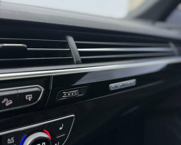 Черный Ауди Ку 7, объемом двигателя 3 л и пробегом 270 тыс. км за 23999 $, фото 39 на Automoto.ua