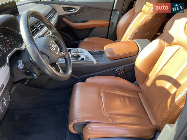 Ауди Ку 7 2017 в Ивано-Франковске на Automoto.ua Черный Ауди Ку 7, объемом двигателя 2.99 л и пробегом 140 тыс. км за 45500 $, фото 8 на Automoto.ua