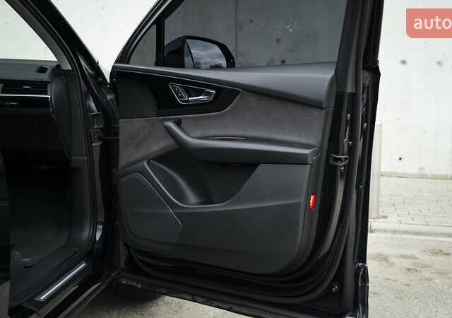 Черный Ауди Ку 7, объемом двигателя 3 л и пробегом 217 тыс. км за 30999 $, фото 21 на Automoto.ua