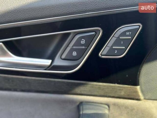 Чорний Ауді Ку 7, об'ємом двигуна 3 л та пробігом 123 тис. км за 32000 $, фото 6 на Automoto.ua