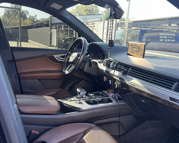 Черный Ауди Ку 7, объемом двигателя 1.98 л и пробегом 265 тыс. км за 23600 $, фото 11 на Automoto.ua