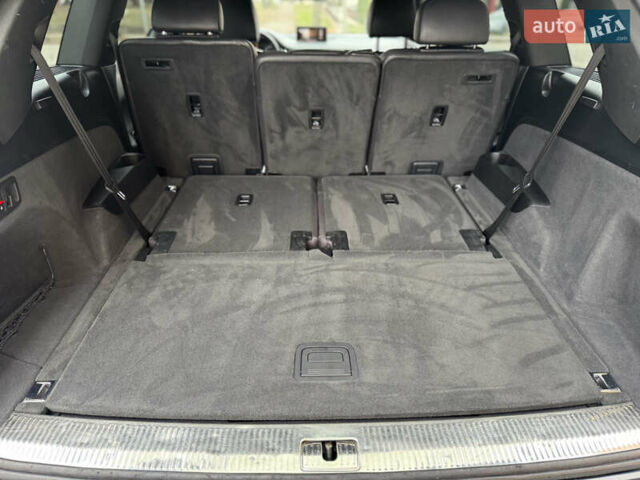 Черный Ауди Ку 7, объемом двигателя 3 л и пробегом 200 тыс. км за 29999 $, фото 26 на Automoto.ua