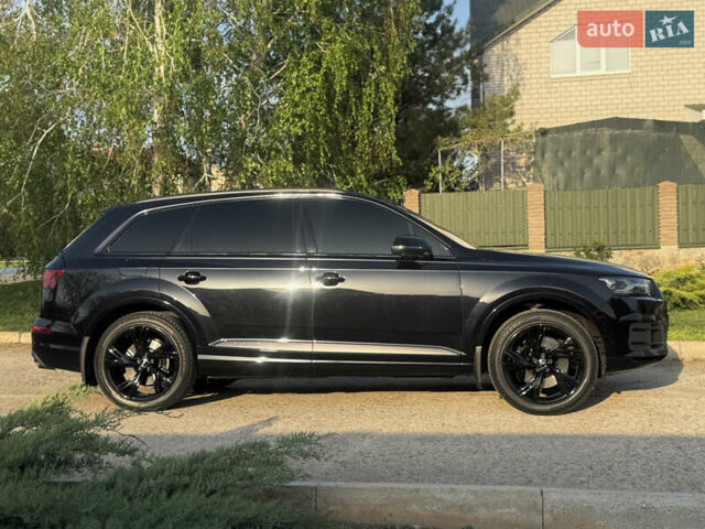 Черный Ауди Ку 7, объемом двигателя 3 л и пробегом 101 тыс. км за 35500 $, фото 6 на Automoto.ua