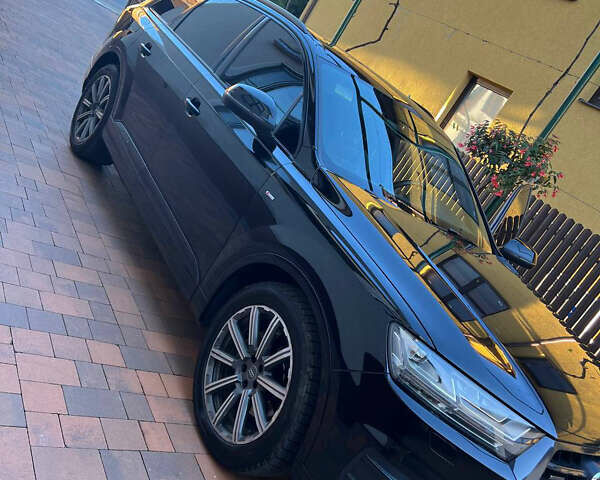 Черный Ауди Ку 7, объемом двигателя 2.97 л и пробегом 287 тыс. км за 35000 $, фото 1 на Automoto.ua