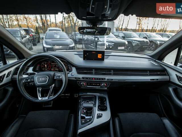 Черный Ауди Ку 7, объемом двигателя 3 л и пробегом 65 тыс. км за 47990 $, фото 17 на Automoto.ua