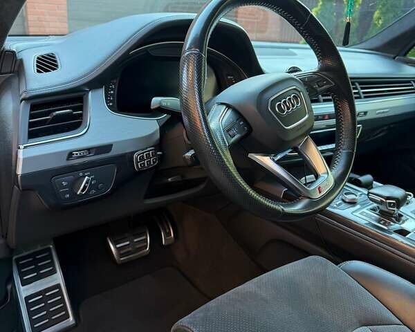 Черный Ауди Ку 7, объемом двигателя 3 л и пробегом 280 тыс. км за 33555 $, фото 9 на Automoto.ua