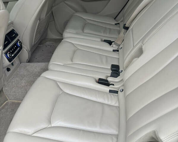 Черный Ауди Ку 7, объемом двигателя 2.97 л и пробегом 218 тыс. км за 39800 $, фото 13 на Automoto.ua