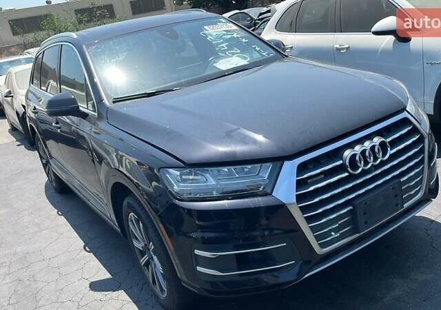 Чорний Ауді Ку 7, об'ємом двигуна 3 л та пробігом 209 тис. км за 21701 $, фото 7 на Automoto.ua