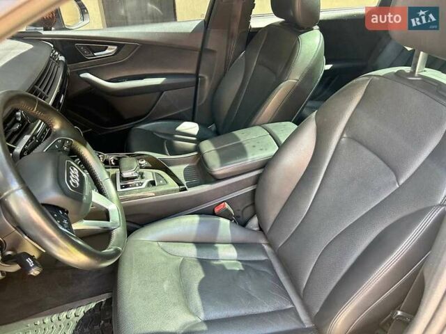 Черный Ауди Ку 7, объемом двигателя 3 л и пробегом 202 тыс. км за 35000 $, фото 34 на Automoto.ua