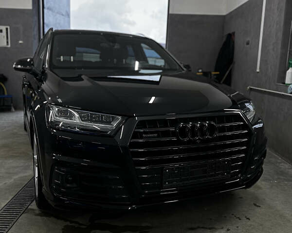 Черный Ауди Ку 7, объемом двигателя 3 л и пробегом 160 тыс. км за 26500 $, фото 3 на Automoto.ua