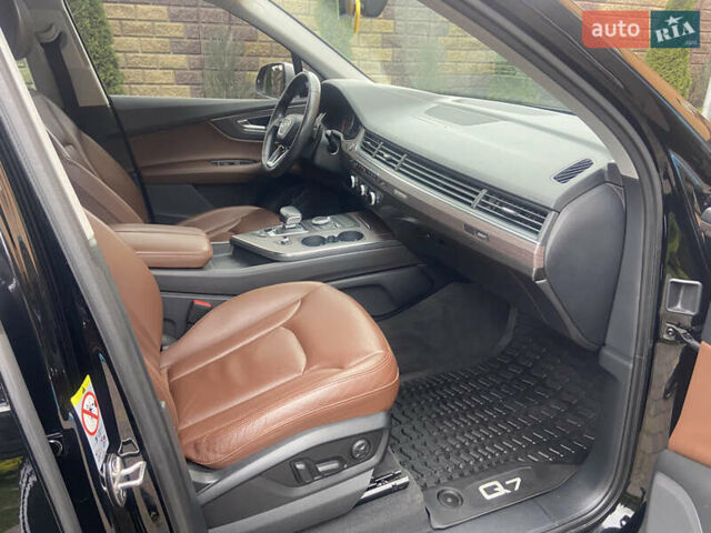 Черный Ауди Ку 7, объемом двигателя 3 л и пробегом 295 тыс. км за 29900 $, фото 33 на Automoto.ua