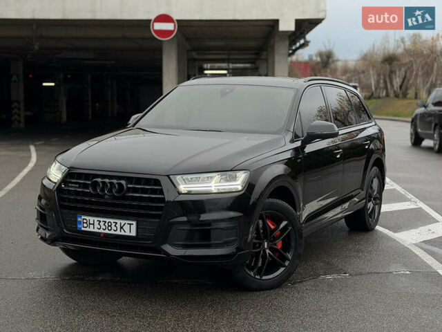 Черный Ауди Ку 7, объемом двигателя 3 л и пробегом 105 тыс. км за 28600 $, фото 2 на Automoto.ua