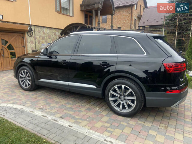 Черный Ауди Ку 7, объемом двигателя 3 л и пробегом 295 тыс. км за 29900 $, фото 1 на Automoto.ua