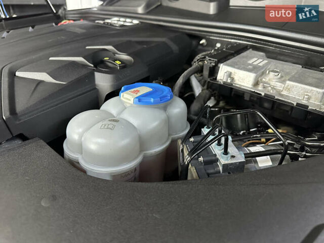 Черный Ауди Ку 7, объемом двигателя 3 л и пробегом 167 тыс. км за 25699 $, фото 63 на Automoto.ua