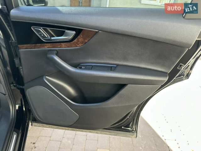 Чорний Ауді Ку 7, об'ємом двигуна 3 л та пробігом 210 тис. км за 21999 $, фото 112 на Automoto.ua