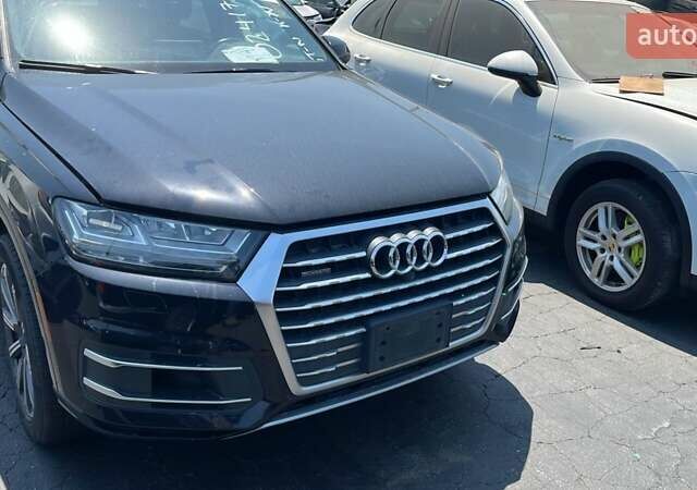 Чорний Ауді Ку 7, об'ємом двигуна 3 л та пробігом 209 тис. км за 21701 $, фото 2 на Automoto.ua