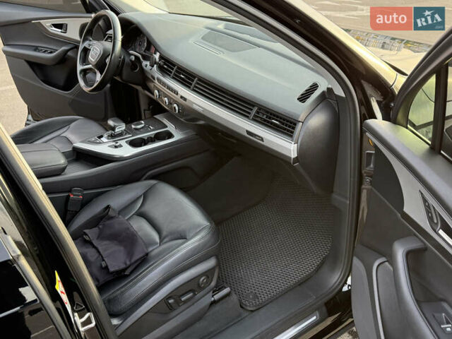 Черный Ауди Ку 7, объемом двигателя 2.97 л и пробегом 220 тыс. км за 33000 $, фото 9 на Automoto.ua