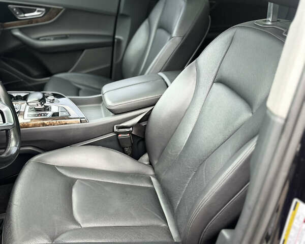 Черный Ауди Ку 7, объемом двигателя 3 л и пробегом 126 тыс. км за 27900 $, фото 14 на Automoto.ua