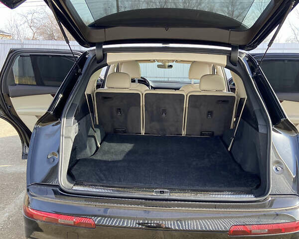 Черный Ауди Ку 7, объемом двигателя 3 л и пробегом 160 тыс. км за 27500 $, фото 11 на Automoto.ua