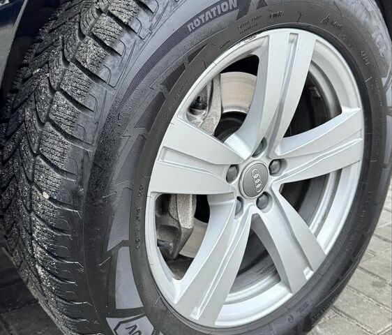 Чорний Ауді Ку 7, об'ємом двигуна 3 л та пробігом 189 тис. км за 37500 $, фото 21 на Automoto.ua