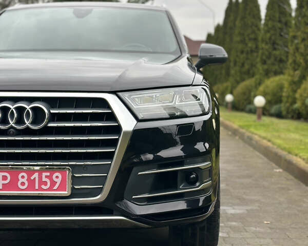 Чорний Ауді Ку 7, об'ємом двигуна 3 л та пробігом 126 тис. км за 29000 $, фото 35 на Automoto.ua