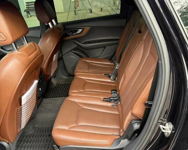 Черный Ауди Ку 7, объемом двигателя 2.97 л и пробегом 207 тыс. км за 36500 $, фото 16 на Automoto.ua