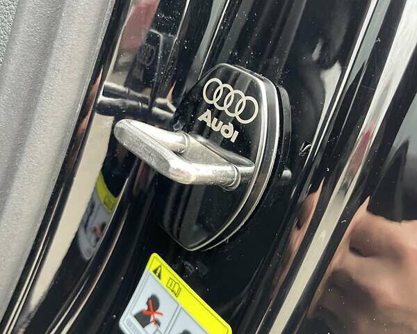 Ауди Ку 7 2017 в Киеве на Automoto.ua Черный Ауди Ку 7, объемом двигателя 2.97 л и пробегом 195 тыс. км за 42900 $, фото 24 на Automoto.ua