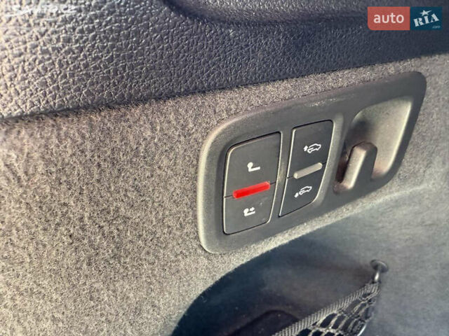 Черный Ауди Ку 7, объемом двигателя 2.97 л и пробегом 195 тыс. км за 42000 $, фото 13 на Automoto.ua