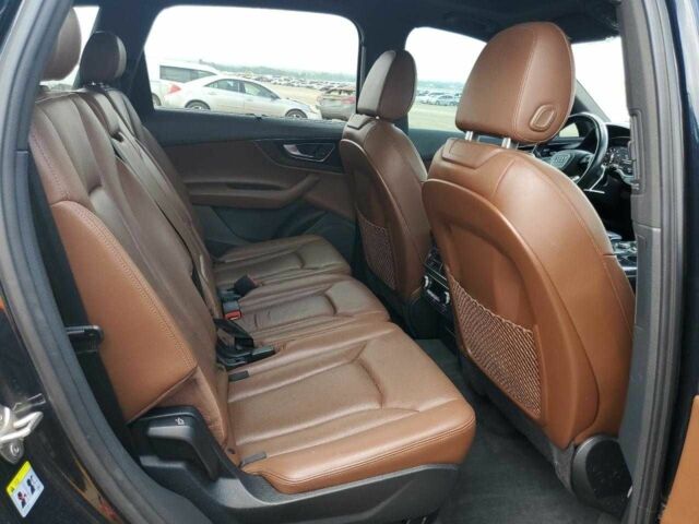 Черный Ауди Ку 7, объемом двигателя 3 л и пробегом 76 тыс. км за 7000 $, фото 10 на Automoto.ua