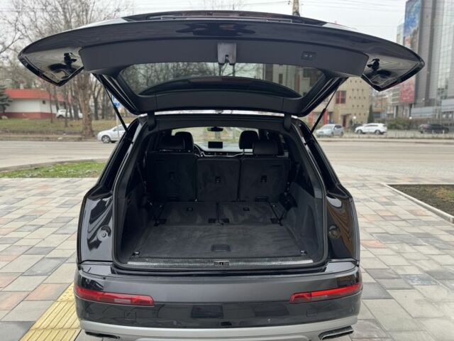 Черный Ауди Ку 7, объемом двигателя 3 л и пробегом 200 тыс. км за 27999 $, фото 16 на Automoto.ua