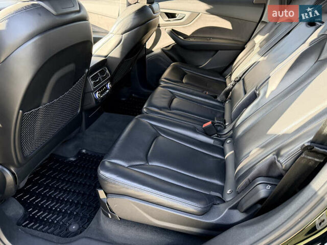 Черный Ауди Ку 7, объемом двигателя 2.97 л и пробегом 198 тыс. км за 42500 $, фото 22 на Automoto.ua