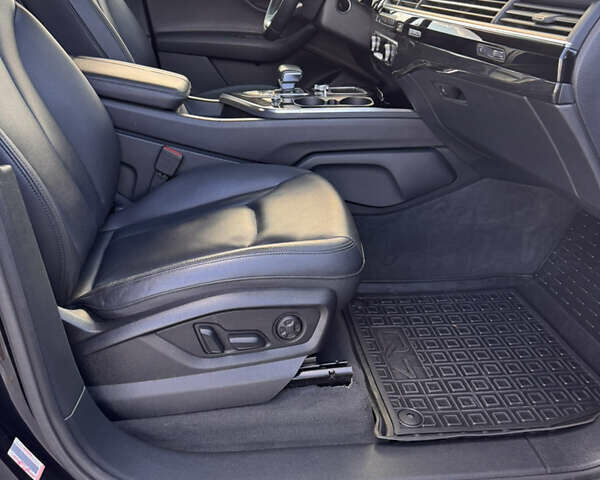 Черный Ауди Ку 7, объемом двигателя 3 л и пробегом 172 тыс. км за 30900 $, фото 18 на Automoto.ua