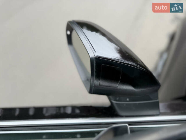 Чорний Ауді Ку 7, об'ємом двигуна 0 л та пробігом 163 тис. км за 24999 $, фото 21 на Automoto.ua