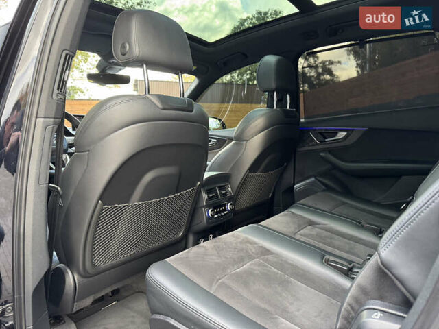 Ауди Ку 7 2017 в Киеве на Automoto.ua Черный Ауди Ку 7, объемом двигателя 3 л и пробегом 140 тыс. км за 47799 $, фото 58 на Automoto.ua