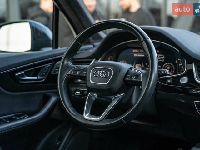 Черный Ауди Ку 7, объемом двигателя 3 л и пробегом 124 тыс. км за 34800 $, фото 24 на Automoto.ua