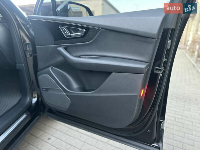 Черный Ауди Ку 7, объемом двигателя 3 л и пробегом 203 тыс. км за 24500 $, фото 95 на Automoto.ua