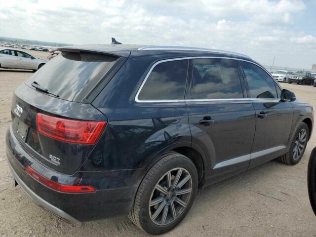 Черный Ауди Ку 7, объемом двигателя 3 л и пробегом 76 тыс. км за 7000 $, фото 2 на Automoto.ua