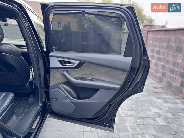 Черный Ауди Ку 7, объемом двигателя 2.97 л и пробегом 280 тыс. км за 31800 $, фото 16 на Automoto.ua