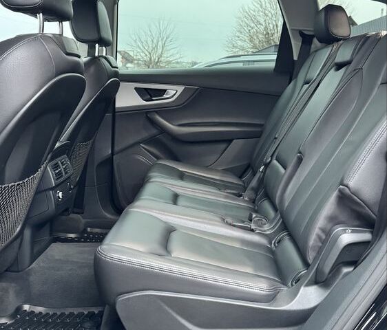 Чорний Ауді Ку 7, об'ємом двигуна 3 л та пробігом 189 тис. км за 37500 $, фото 16 на Automoto.ua