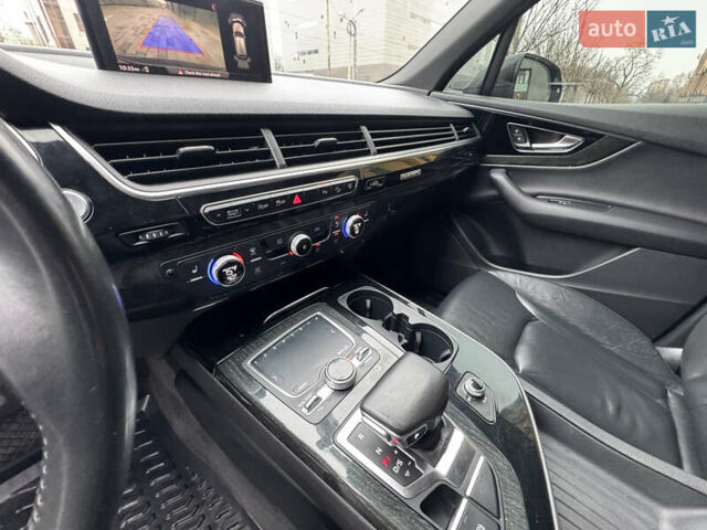 Черный Ауди Ку 7, объемом двигателя 3 л и пробегом 200 тыс. км за 29999 $, фото 42 на Automoto.ua