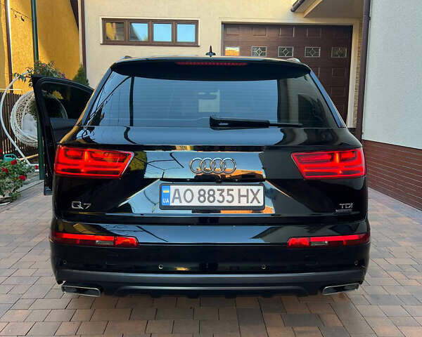 Черный Ауди Ку 7, объемом двигателя 2.97 л и пробегом 287 тыс. км за 35000 $, фото 4 на Automoto.ua